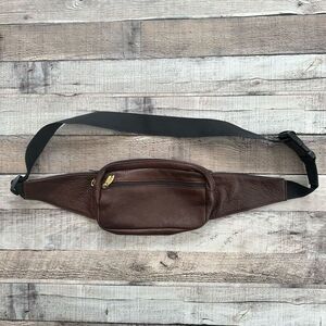 Vintage Libaire Brown Pebble Leather Unisex Waist Belt Bag Fanny Pack One Size